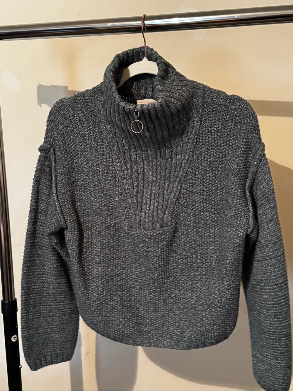 Universal Thread 3/4 Zip Sweater